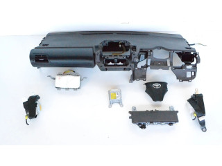 Подушка безопасности пассажира K05566009P6W   Toyota iQ