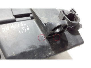 Блок предохранителей  243829068R   Dacia Dokker    