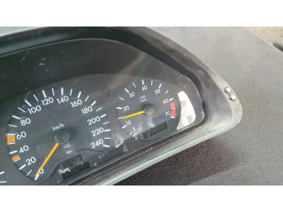 Přístrojová deska  Mercedes-Benz E W210 2000 A2105404947, 88311256  