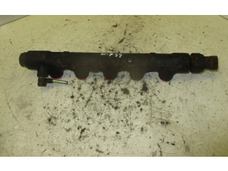 Vstřikovací lišta    Toyota Corolla E120 E130    1CD-FTV 