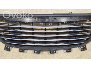 Верхняя решётка Chrysler Voyager 2008-2016 года CR0703901      