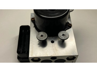 Jednotka ABS 30714952, 30714956   Volvo XC90 2004