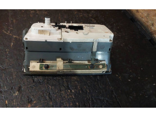 Zpětné zrcátko  Volkswagen Polo II 86C 2F 1992  87001239, 88471405  
