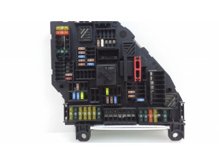 Блок предохранителей 9210860   BMW X3 F25    