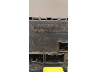 Блок предохранителей  46443390   Fiat Marea    
