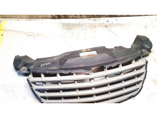 Передняя решётка Chrysler Pacifica  04857631aa, 04857713aa      