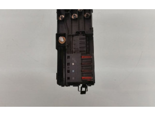   Pojistková skříňka 2115452601, 01394841   Mercedes-Benz ML W164 2006