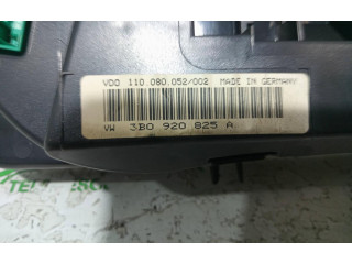 Přístrojová deska  Volkswagen PASSAT 2001 3B0920825A  