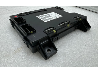 Блок комфорта 101090700D, P0747008B   Tesla Model S   