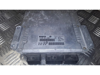 Блок управления двигателя 0281011033   Citroen C8