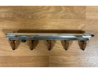 Vstřikovací lišta 9186942, 2403146   Volvo V70     