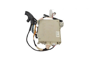 Блок комфорта 8267030250   Lexus GS 300 350 430 450H   
