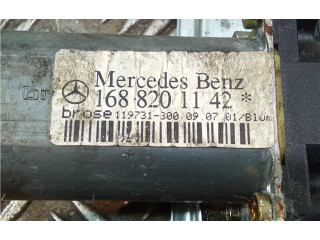 Přístrojová deska  Mercedes-Benz A W168 2001 A1688201142, 119731300  