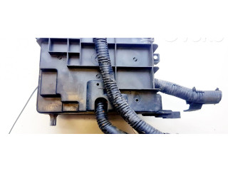 Блок предохранителей  919552F030, 91955-2F030   KIA Cerato    