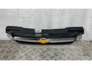 Передняя решётка Chevrolet Aveo  96618859      