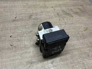 Jednotka ABS A1729014100   Mercedes-Benz C W204 2013