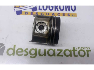  Поршень с шатуном  7701474884, 7701474884  Renault Megane II  