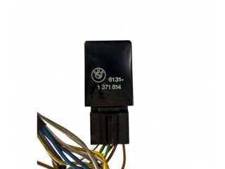 Переключатель дворников 61311375828, 1375828   BMW 3 E30