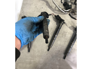 Vstřikovač 03L130277, 04451160301481   Audi A6 S6 C6 4F     