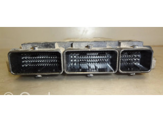 Řídící jednotka 0281019457, 237102213R   Dacia Logan II 2014