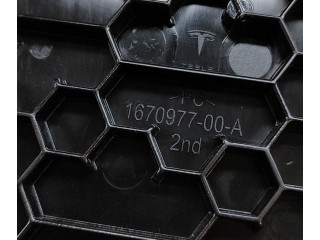 Блок комфорта 167097700A, 165765030B   Tesla Model Y   