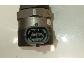 Vstřikovací lišta 0445215023, 30757146   Volvo S80     