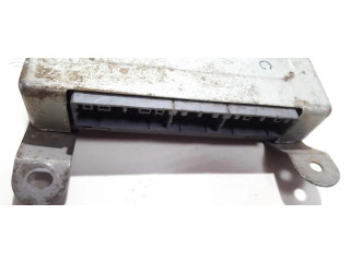Řídící jednotka Z57318881   Mazda 323 1997