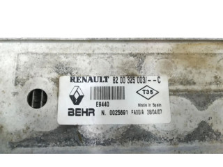 Интеркулер  8200325003   Renault Megane II 