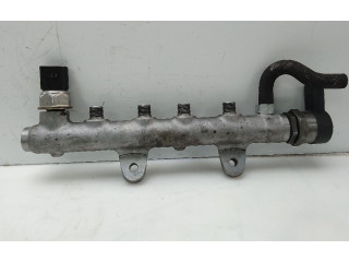 Топливная рампа 04b130093   Seat Ibiza IV (6J,6P)  
