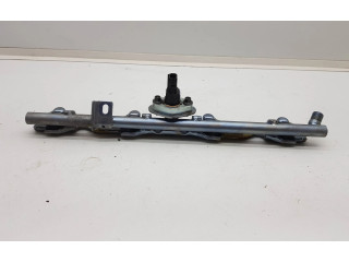 Vstřikovací lišta 8945833030, 20J132B   Toyota RAV 4 (XA50)     
