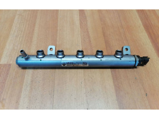 Vstřikovací lišta 175214823R, H8201323501   Renault Espace V (RFC)    R9M452 