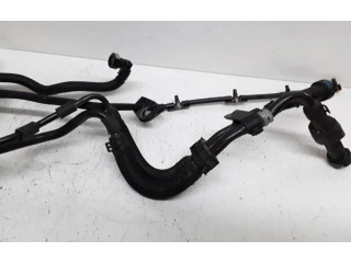 Vstřikovač 858345801   Toyota Avensis T270     