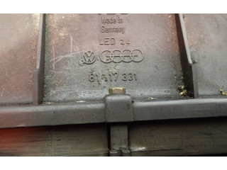 Панель приборов 8111733181117332   Audi 80 90 B2       