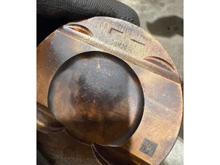 Píst 06M099C, R6MK   Audi A4 S4 B9 8W    CWG 