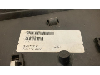 Передняя решётка Nissan Tiida C11 2004-2011 года DS07273GA, 7273GA      