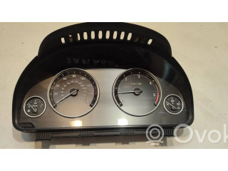 Přístrojová deska  BMW 5 F10 F11 2011 25811511, 9227616  