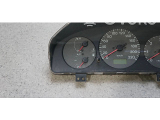 Přístrojová deska  Mazda 323 F 1999 BJ5AC, 9F01  