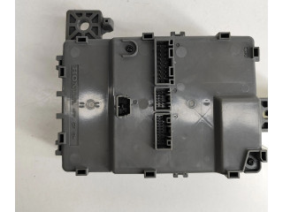   Pojistková skříňka 38200TGHA01   Honda Civic X 2021