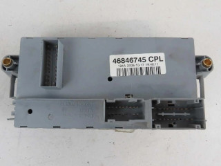 Блок предохранителей  46846746, 46846745   Fiat Croma    