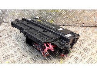 Блок предохранителей  8364542   BMW X3 E83    