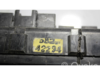   Pojistková skříňka 58242294, 93BG14A073AC   Ford Mondeo MK II 1999