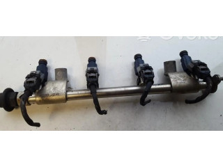 Vstřikovací lišta 353102B000, 35310-2B000   KIA Ceed  pro benzínový motor 1.4  