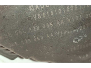 Vstřikovač 04L128059AA, 04L128063AA   Audi A1    CXMA 