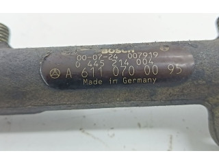 Vstřikovací lišta A6110700095   Mercedes-Benz E W210     