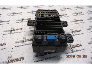 Блок предохранителей 37842RN   Honda Civic    