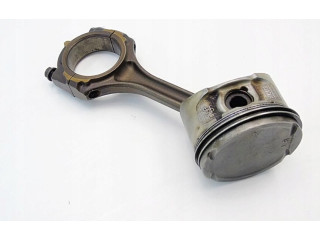 Поршень с шатуном  1010.4  Renault Megane II  