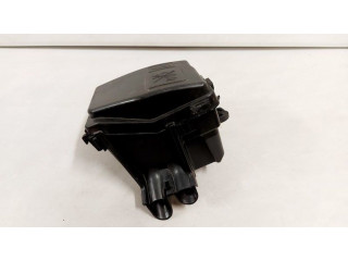 Блок предохранителей  243809584R   Renault Captur    