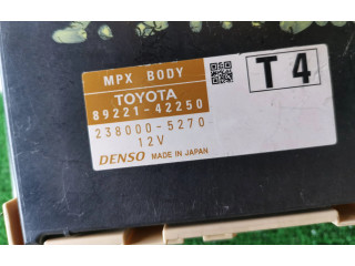   Pojistková skříňka 8273042810, 63585939   Toyota RAV 4 (XA40) 2017