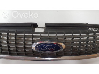 Передняя решётка Ford Mondeo Mk III 2000-2007 года 7S718200D      