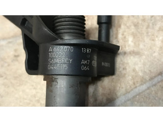Vstřikovač A6420701387   Mercedes-Benz C W204  pro naftový motor 3.0 OM 642.960 